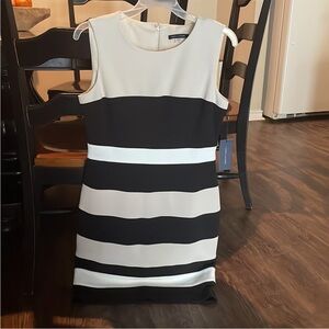 Elegant Black and White Striped Dress Tommy Hilfigire